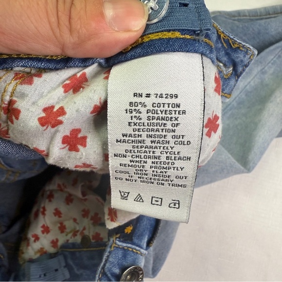 Girls Lucky Brand Light Blue Jeans - Picture 4 of 4